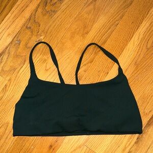 Wunder train strappy racer bra